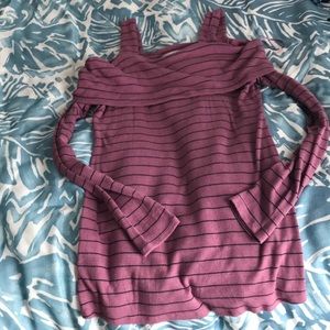 Off the shoulder maternity top